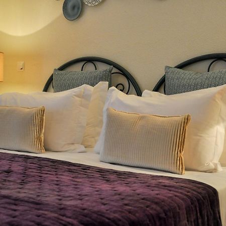 Casa Silwa - Chic 2Br Townhouse Duplex, 5Min To Beach & Pool Ferragudo  Kültér fotó