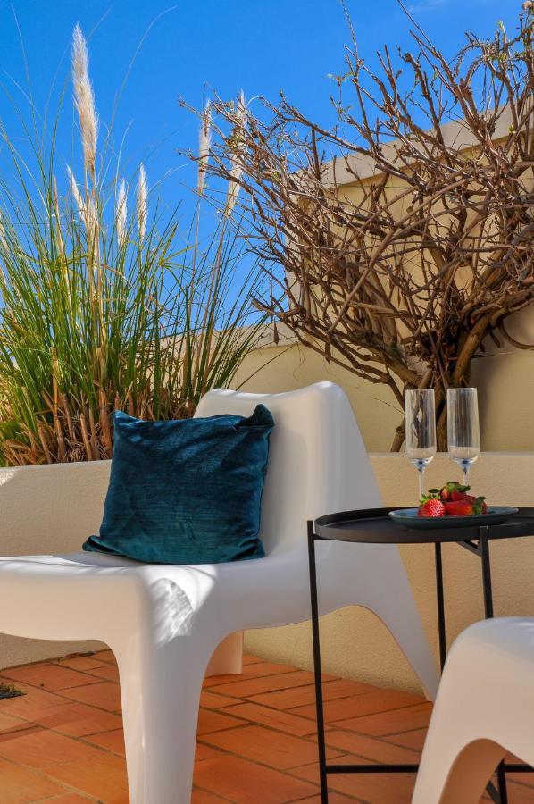 Casa Silwa - Chic 2Br Townhouse Duplex, 5Min To Beach & Pool Ferragudo  Kültér fotó